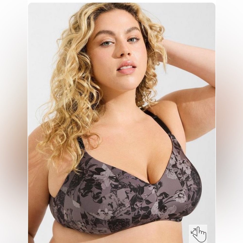 TORRID Curve bra 44H